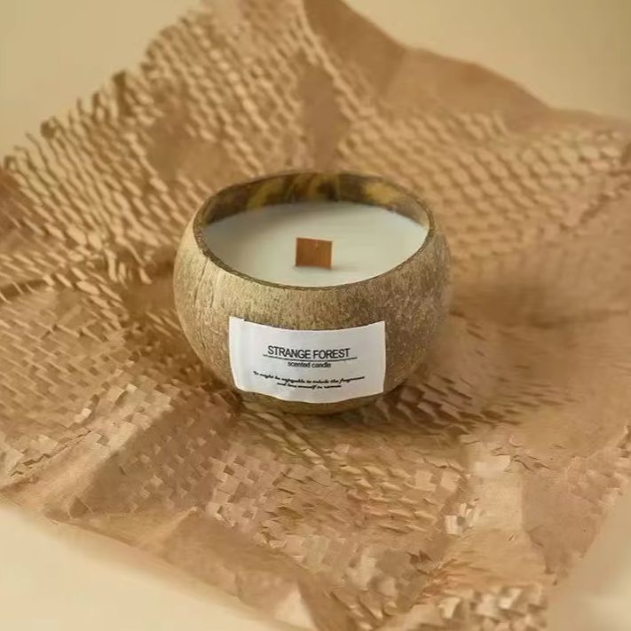 شمعة معطرة على شكل قشرة جوز ال - مراجعة Plant Parenting وسعره